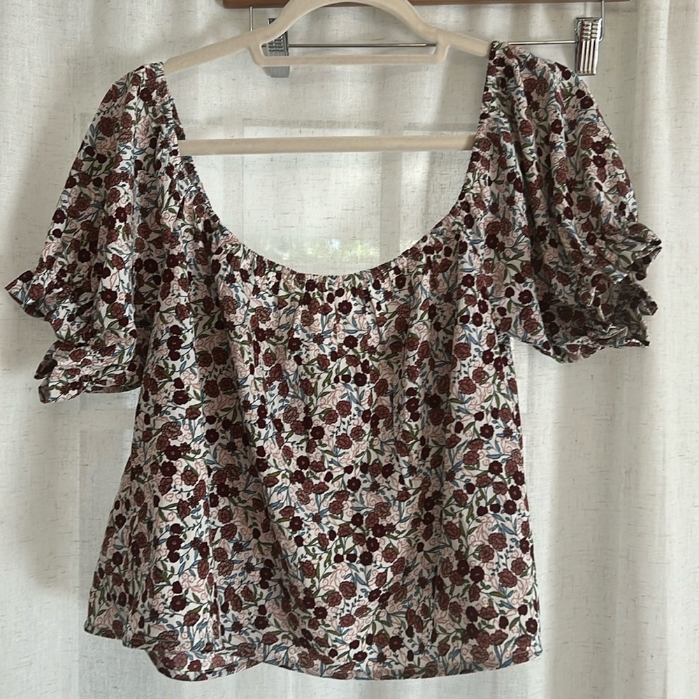 Tie back floral shirt